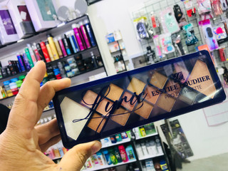 سایه میکاپ 15رنگ